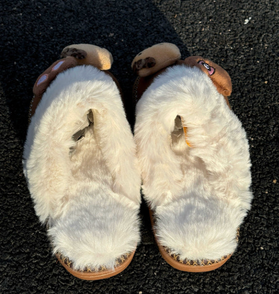 Hello Kitty Slippers